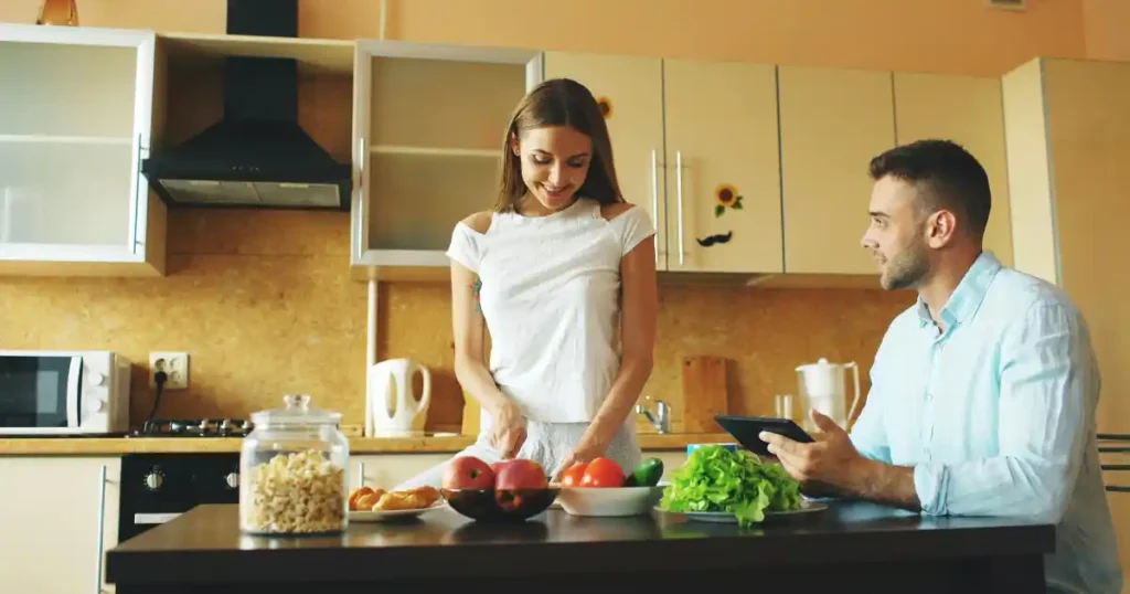 Food Safety During Meal Prep Habits to Prevent Kitchen Risks
